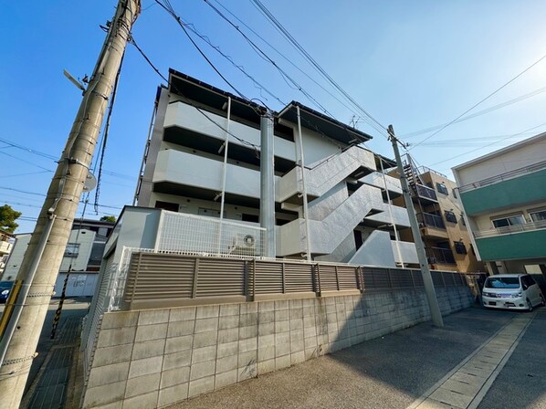 ダンディライオン石屋川Ⅱの物件外観写真